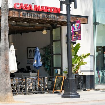 Exterior of Casa Martin with sidewalk dining on Third Street Promenade