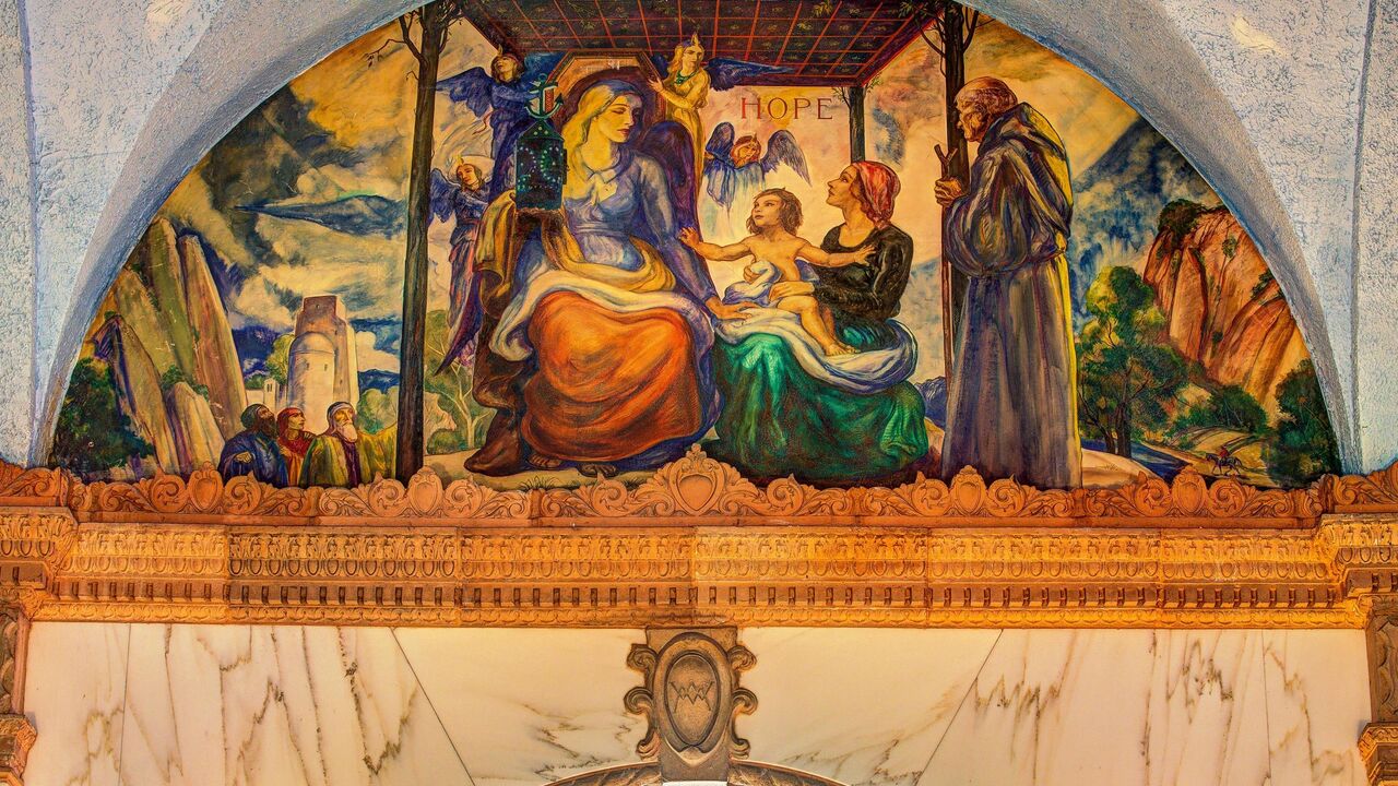 Hugo Ballin Mural titled "Hope" painted near the ceiling at Woodlawn Cemetery's Mausoleum